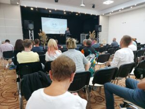 Общее богослужение на Южной стороне, служил пастор Олег Ильин